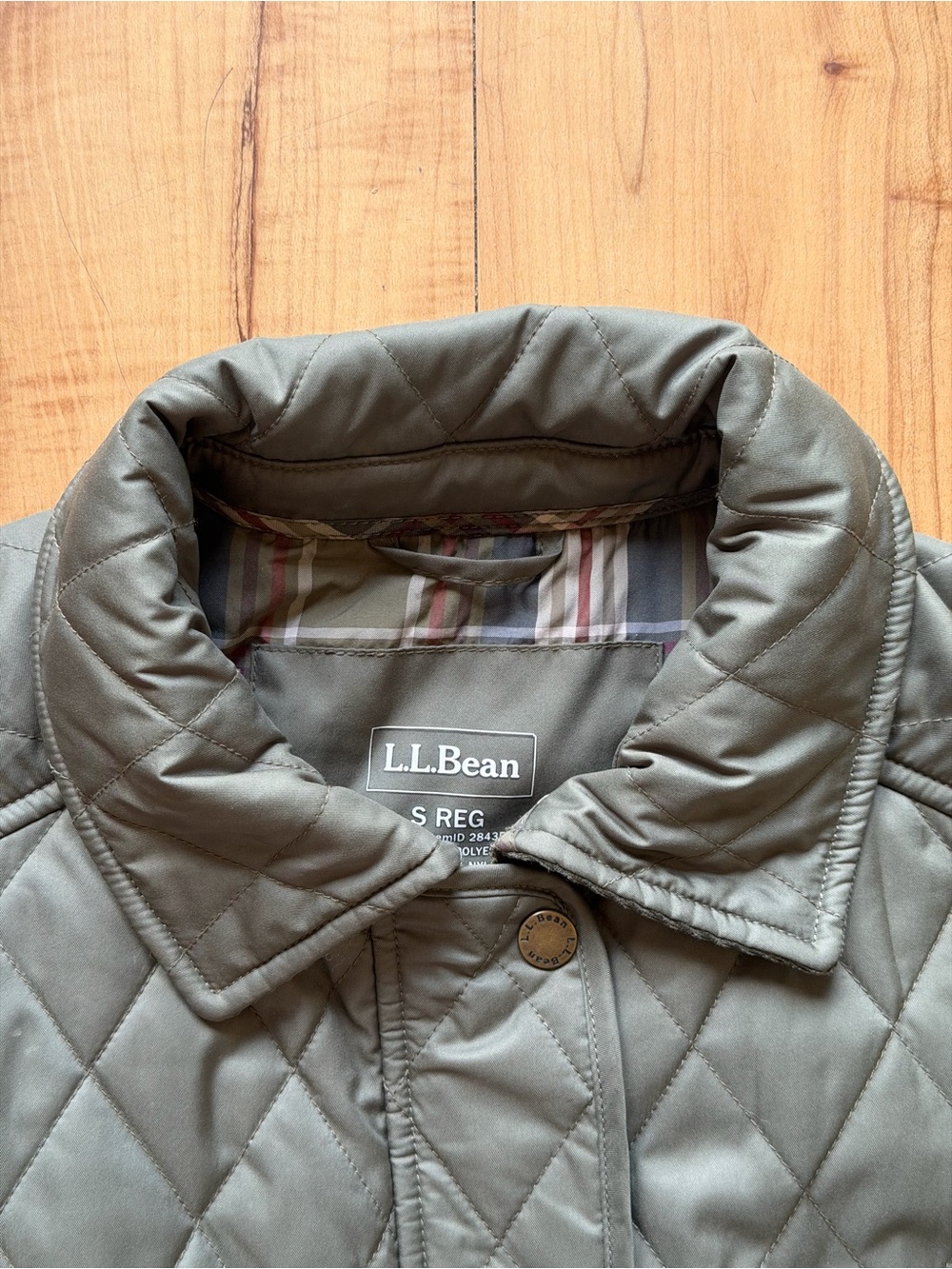 L.L.Bean Quilted Puffer Vest Olive Green Snap Zip Women’s Small Regular - Picture 4 of 11